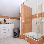 Сasa de vacaciones Scenic Sea View,three Bedroom With Pool Trogir