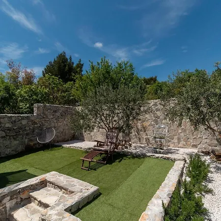 Дом отдыха Scenic Sea View,three Bedroom With Pool *