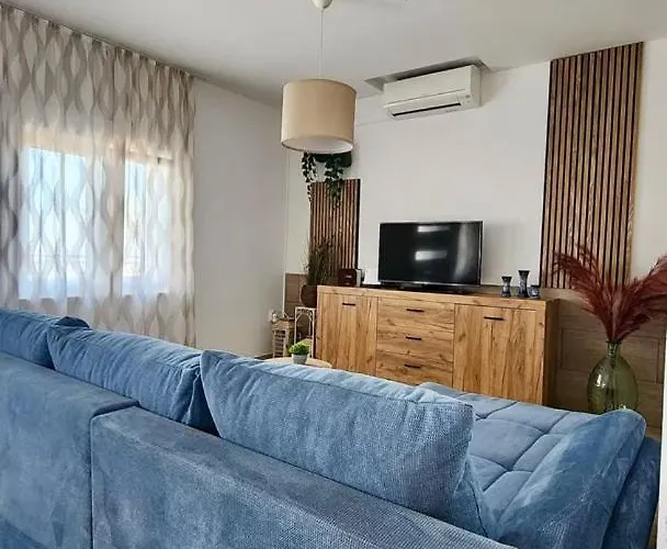 Scenic Sea View,three Bedroom With Pool * Trogir